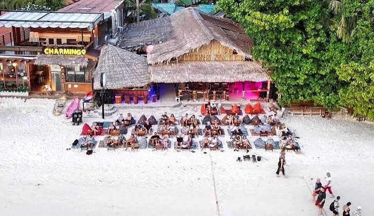 Monkey Bar Lipe
